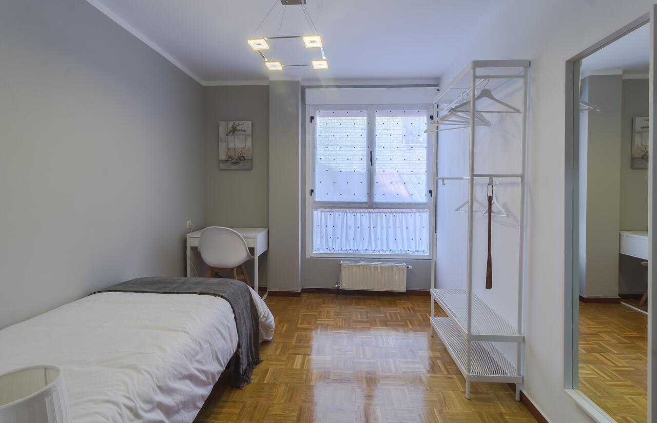 Apartamento Vital Aza Pola de Lena Buitenkant foto